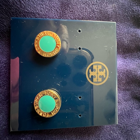 NWOT TORY BURCH EARRINGS - Picture 6 of 8